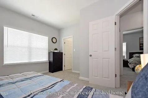 3435 Littlefield Way Greensboro NC 27405