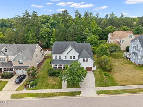 804 Alden Bridge Drive Cary NC 27519
