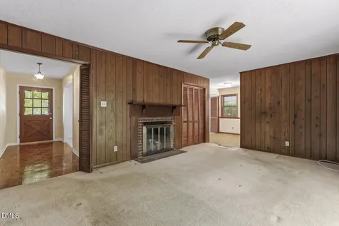 628 Ashe Avenue Cary NC 27511