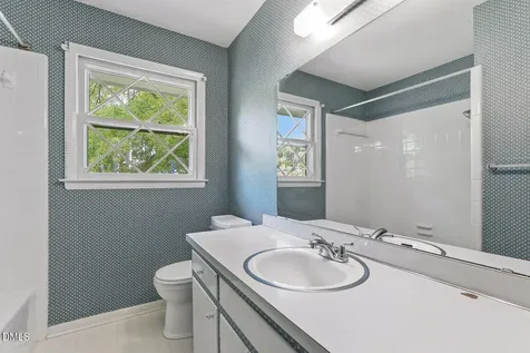 628 Ashe Avenue Cary NC 27511