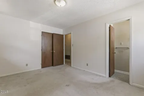 628 Ashe Avenue Cary NC 27511