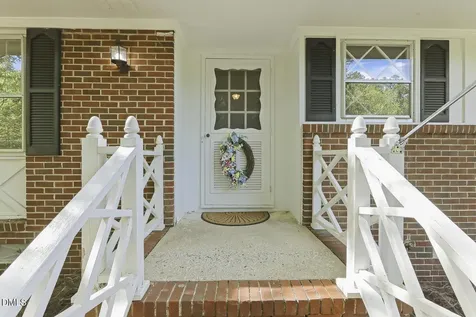 628 Ashe Avenue Cary NC 27511