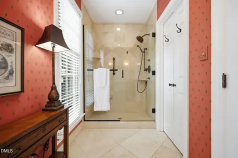 2221 Weybridge Drive Raleigh NC 27615