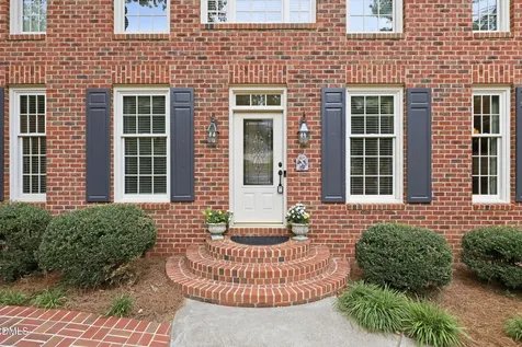 2221 Weybridge Drive Raleigh NC 27615