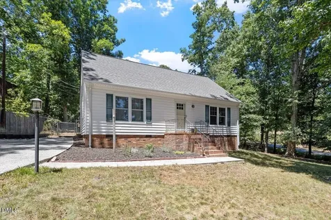 3024 Rosewood Circle Durham NC 27705