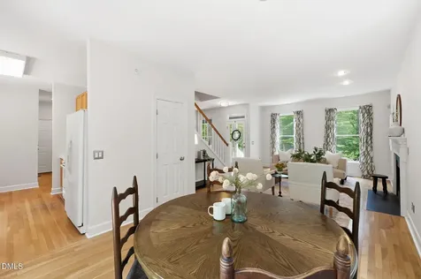 1615 Meadow Lane Chapel Hill NC 27516