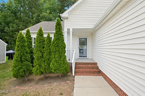 2209 Hatton Way Raleigh NC 27604