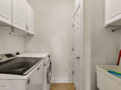 123 Homegate Circle Apex NC 27502