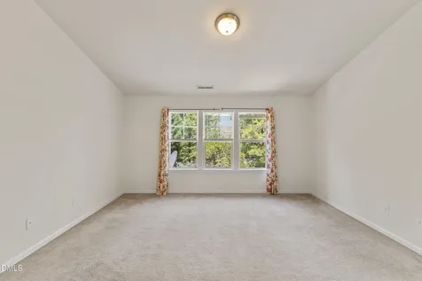 6617 Clarksburg Place Raleigh NC 27616