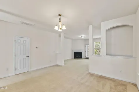 6617 Clarksburg Place Raleigh NC 27616