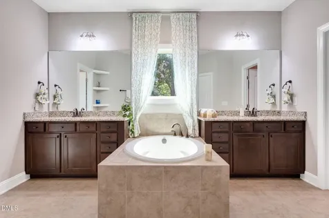 2901 Macintosh Woods Drive Apex NC 27502