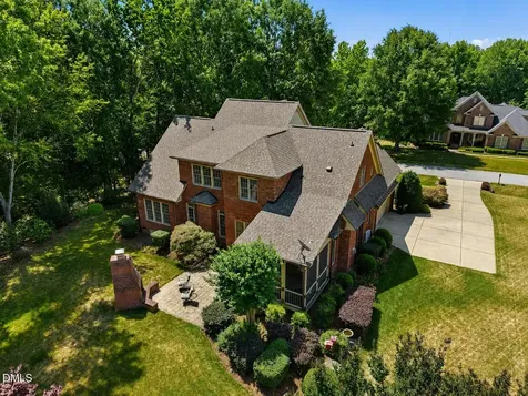 2612 Whistleberry Court Apex NC 27539