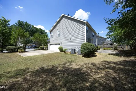 154 Stobhill Lane Holly Springs NC 27540