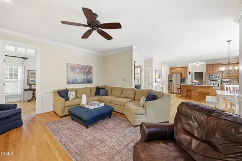 424 Grosvenor Drive Raleigh NC 27615