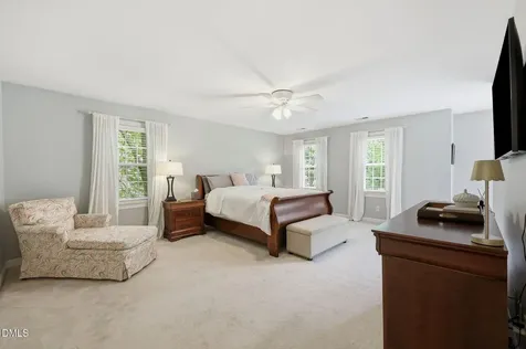 424 Grosvenor Drive Raleigh NC 27615