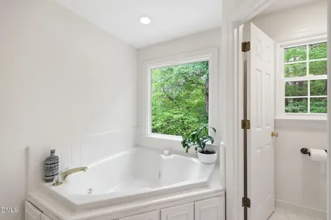 424 Grosvenor Drive Raleigh NC 27615