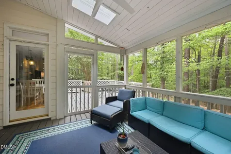 424 Grosvenor Drive Raleigh NC 27615