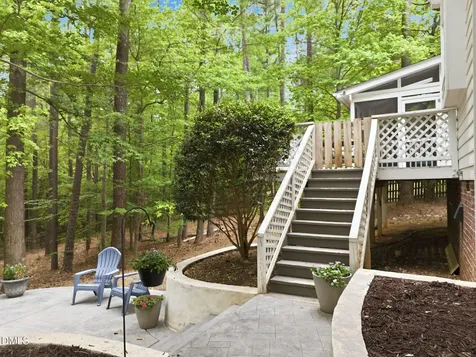 424 Grosvenor Drive Raleigh NC 27615
