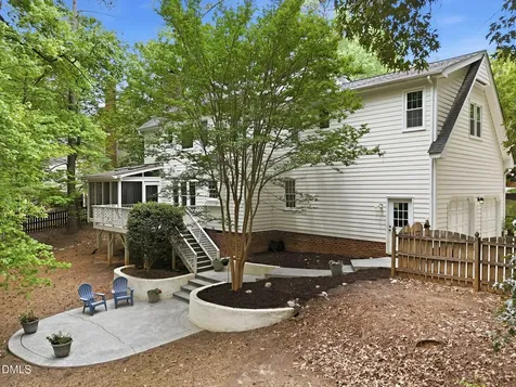 424 Grosvenor Drive Raleigh NC 27615