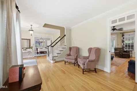 424 Grosvenor Drive Raleigh NC 27615