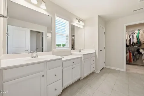 2908 Landon Oaks Court New Hill NC 27562