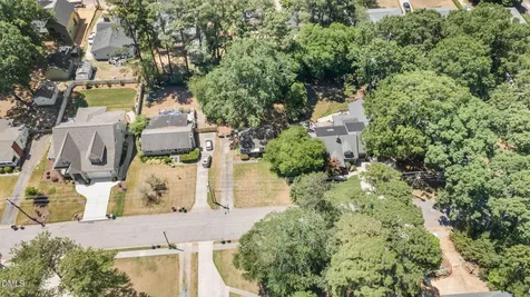 427 W Park Street Cary NC 27511