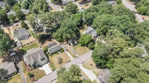 427 W Park Street Cary NC 27511