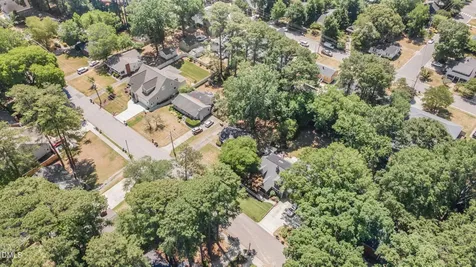 427 W Park Street Cary NC 27511