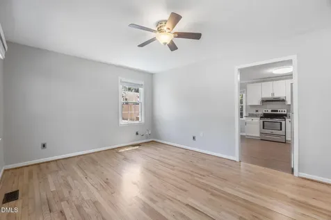 427 W Park Street Cary NC 27511