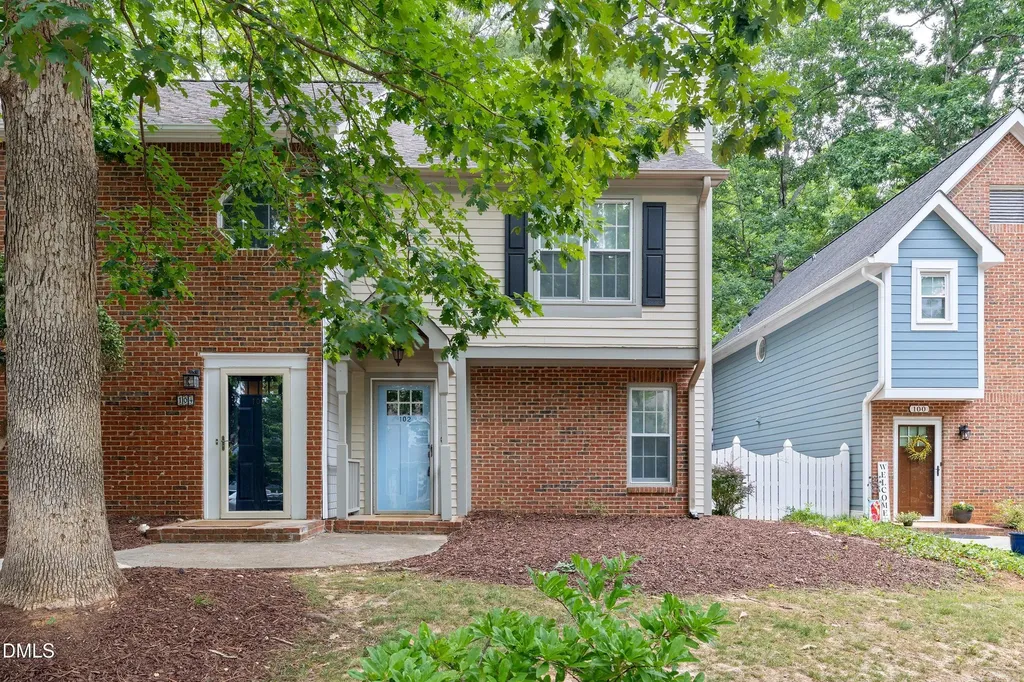 102 Westview Cove Lane Cary NC 27513