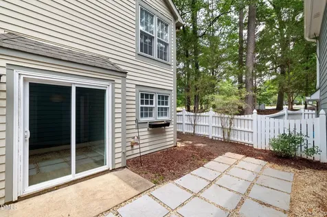 102 Westview Cove Lane Cary NC 27513