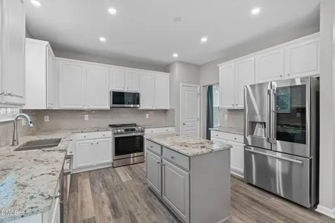 182 Stobhill Lane Holly Springs NC 27540