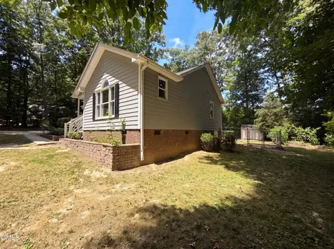 328 Thornwood Lane Youngsville NC 27596