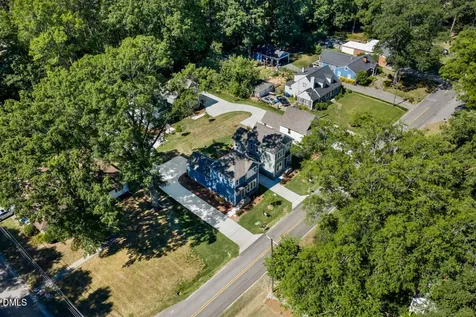 2803 B Fawn Avenue Durham NC 27705