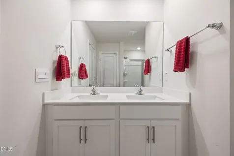 27 Winterberry Way Fuquay Varina NC 27526