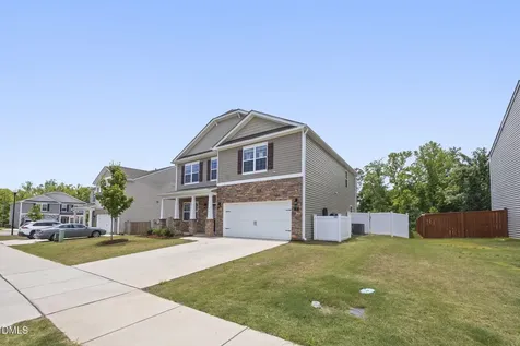 27 Winterberry Way Fuquay Varina NC 27526