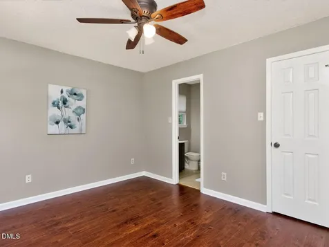 4212 Bluffs Lane Durham NC 27712