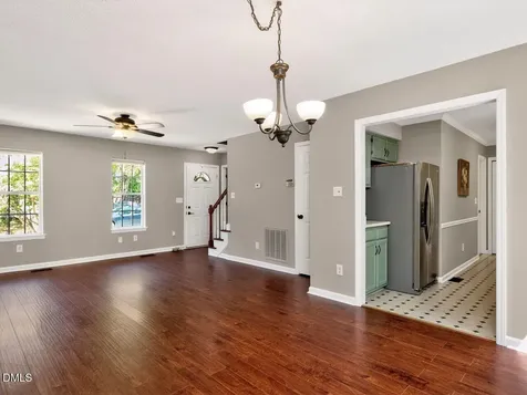 4212 Bluffs Lane Durham NC 27712
