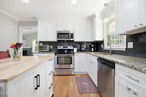 817 Chatham Lane Raleigh NC 27610