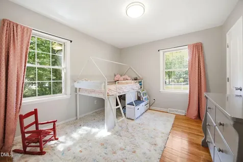 817 Chatham Lane Raleigh NC 27610