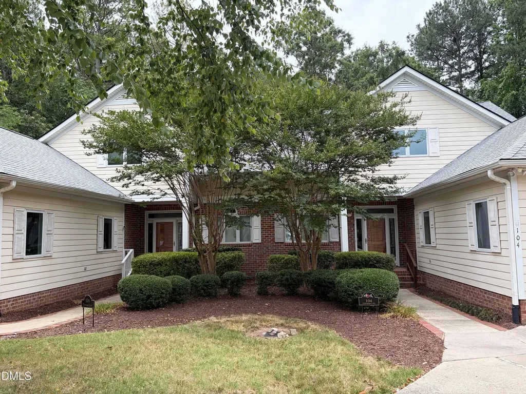 104 Turnberry Lane Chapel Hill NC 27517