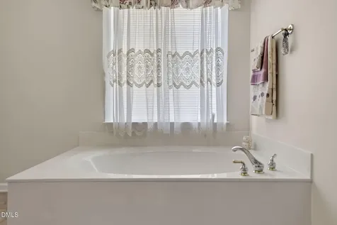 7733 Silver View Lane Raleigh NC 27613