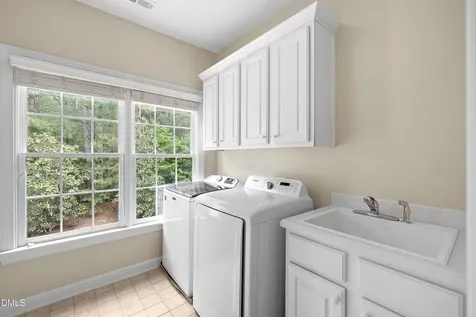 211 Lantern Ridge Lane Cary NC 27519