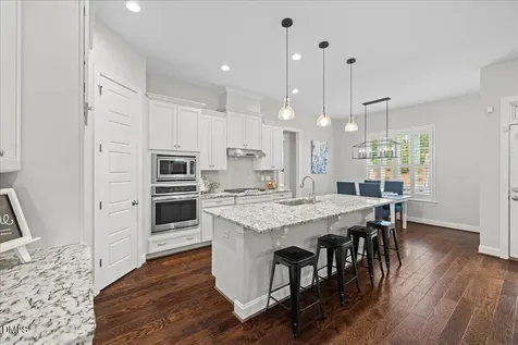 804 Rambling Oaks Lane Holly Springs NC 27540