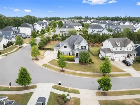 804 Rambling Oaks Lane Holly Springs NC 27540