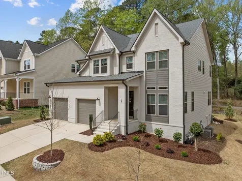 127 Sanderway Drive Chapel Hill NC 27516