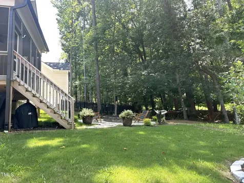 127 Sanderway Drive Chapel Hill NC 27516