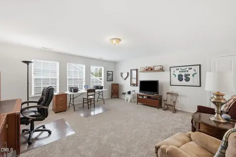 1009 Tamarisk Lane Durham NC 27703
