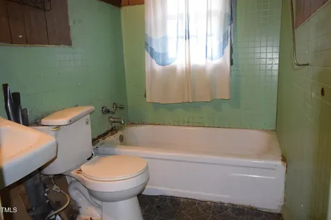 537 Homeland Avenue Durham NC 27707