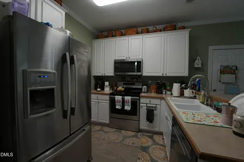 2002 Charlion Downs Lane Apex NC 27502